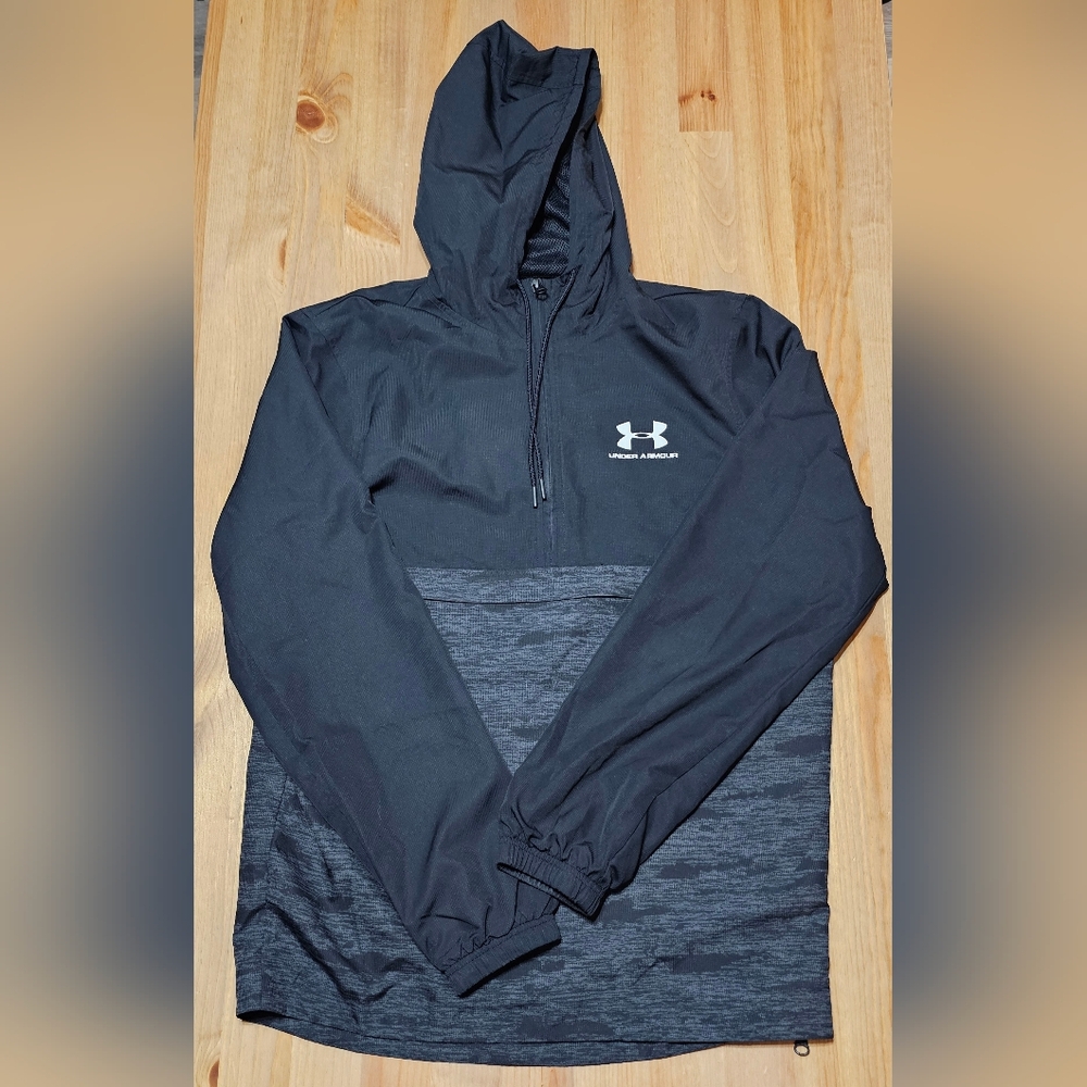 Under Armour Men's Black Rain Jacket